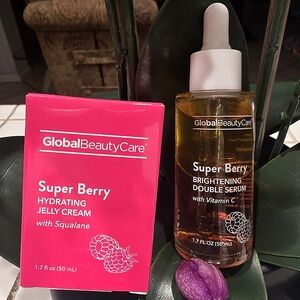 ✨ Super Berry Hydrating Skincare Duo – Cream + Oil, Brand New ✨